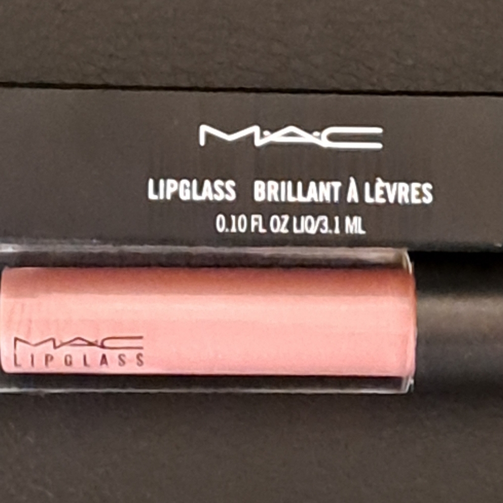 MAC Lipglass